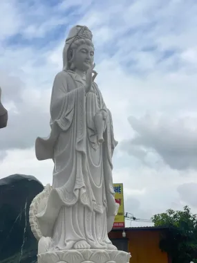 Tượng Phật Đá Quan Âm